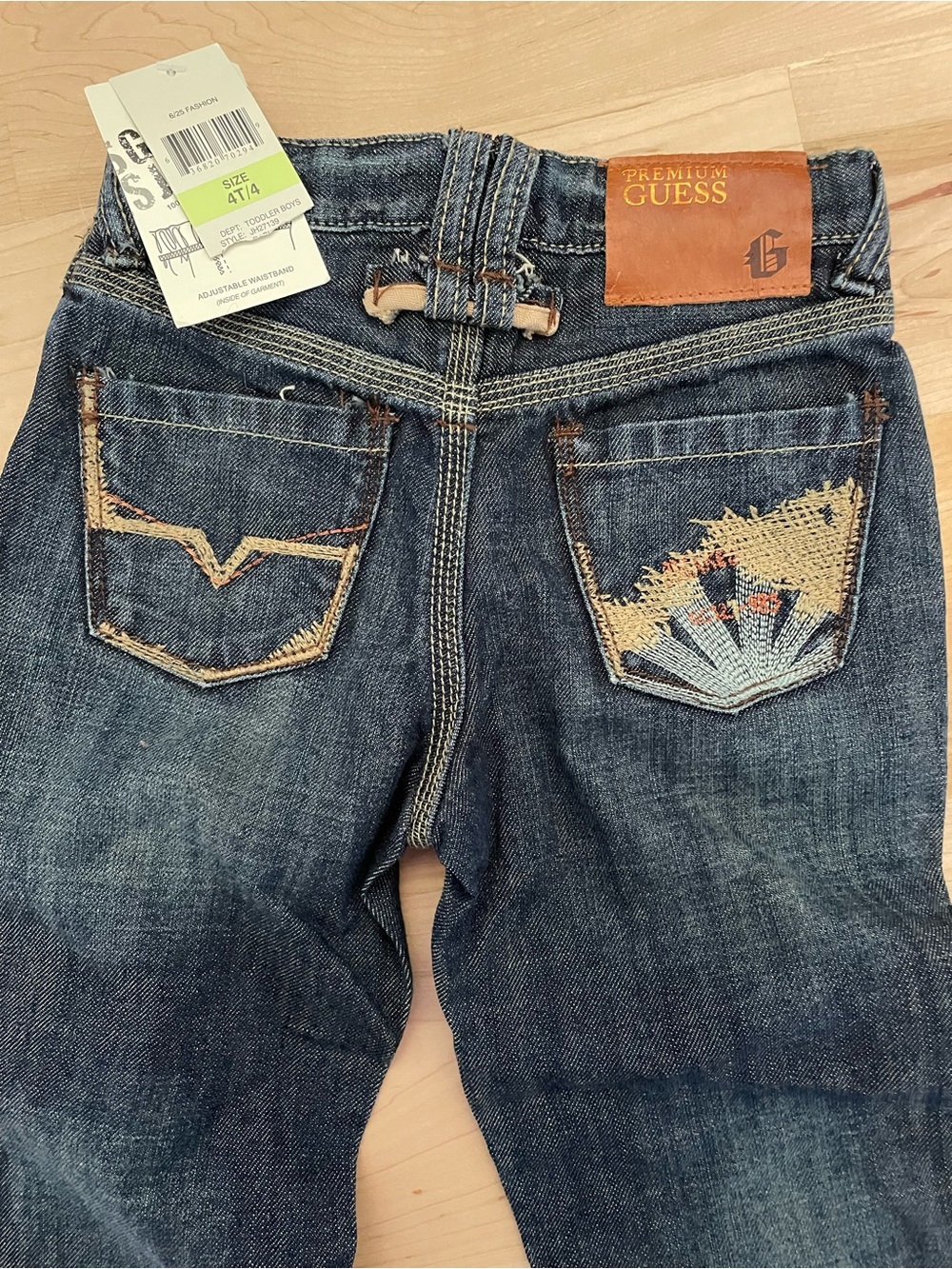 NWT Guess Premium Cliff Boot Cut Jeans Boys 4T Distressed Dark Wash